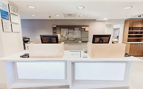 Holiday Inn Express Atlanta - Northeast I-85 - Clairmont Road By Ihg